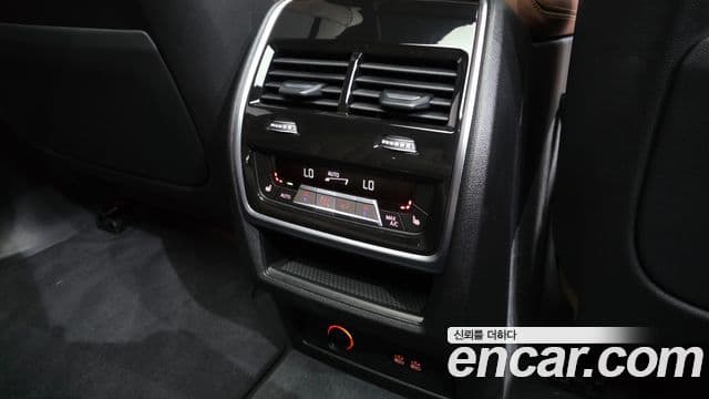 BMW X5 2024 — Photo 19/38