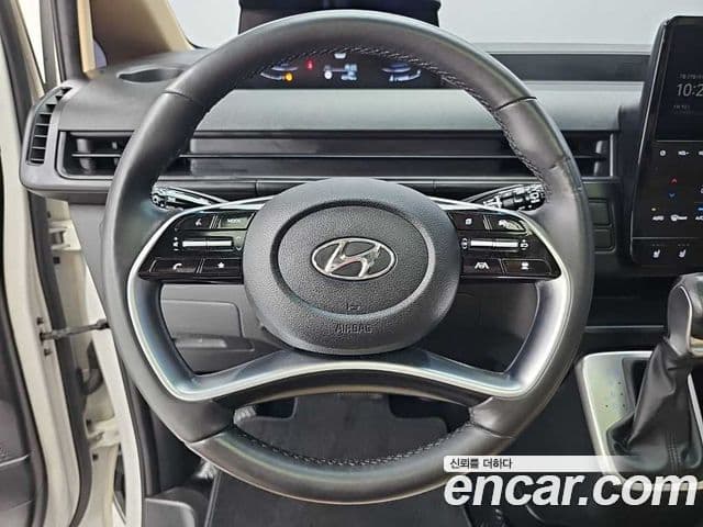 Hyundai Staria 2021 — Şəkil 8/14