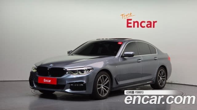 BMW 5 Series 2018 — Şəkil 1/20
