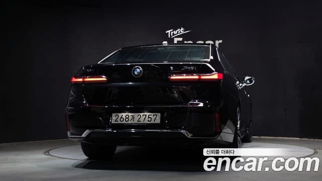 BMW 7 Series 2025 — Şəkil 4/20