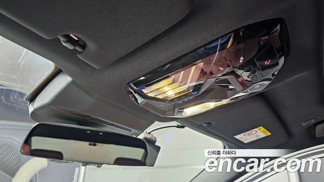 BMW 7 Series 2025 — Photo 3/35