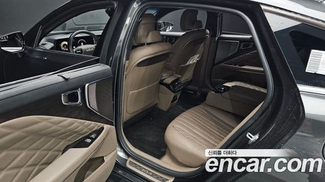 Kia K8 2022 — ფოტო 12/20