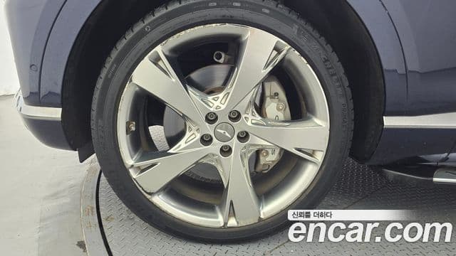 Genesis GV80 2020 — ფოტო 5/20