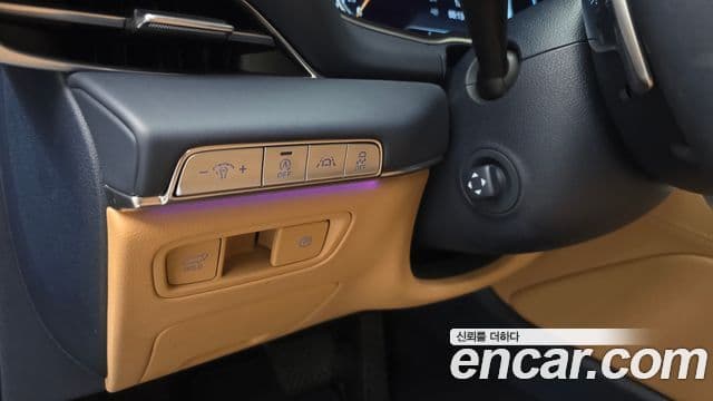Genesis GV80 2020 — ფოტო 19/20