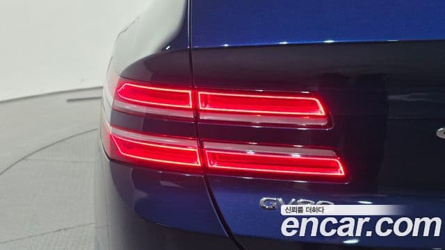 Genesis GV80 2020 — Photo 9/32