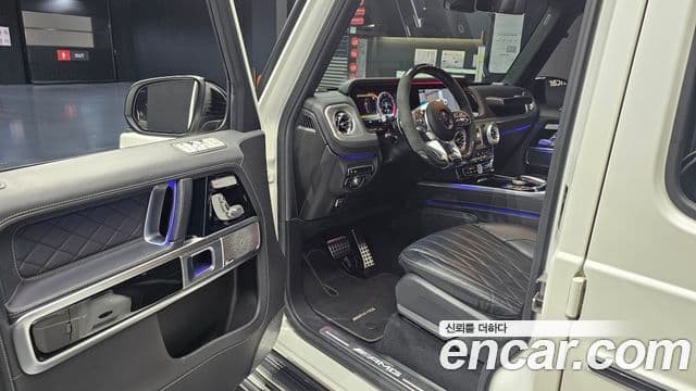 Mercedes-Benz G-Class 2021 — Фото 10/20