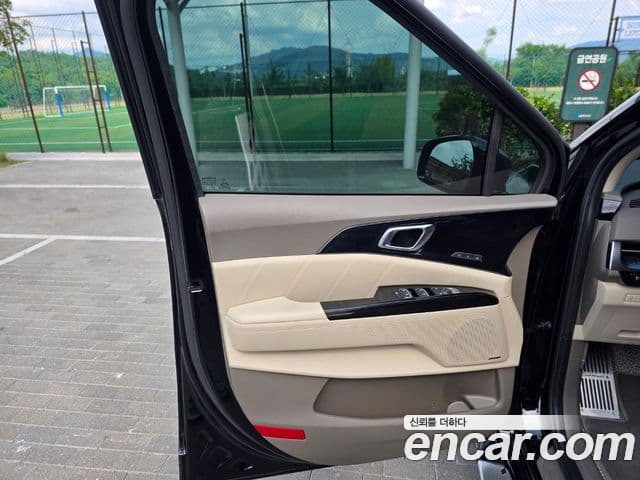 Kia Carnival 2020 — Şəkil 7/20