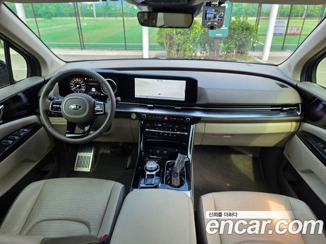 Kia Carnival 2020 — Şəkil 12/20