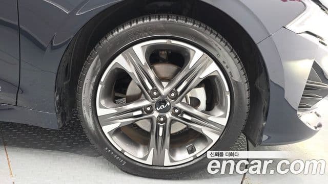 Kia K5 2023 — Şəkil 5/20