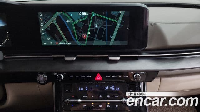 Kia Carnival 2020 — Фото 13/20