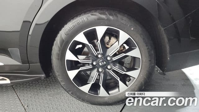 Kia Carnival 2020 — Photo 23/35