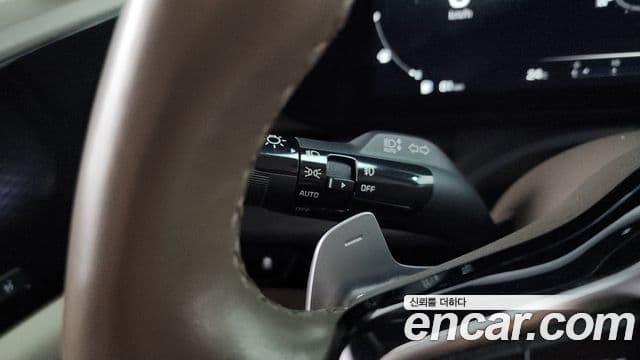Kia Carnival 2020 — Photo 22/35