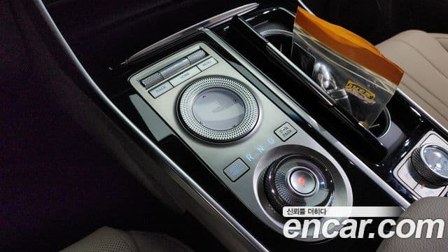 Genesis GV80 2022 — Şəkil 8/20