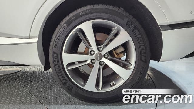 Genesis GV80 2022 — Photo 20/35