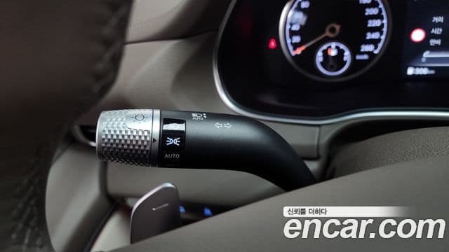 Genesis GV80 2022 — Photo 27/35