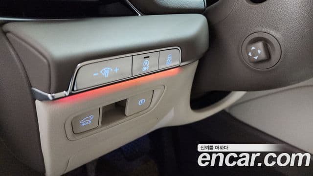 Genesis GV80 2022 — Photo 21/35