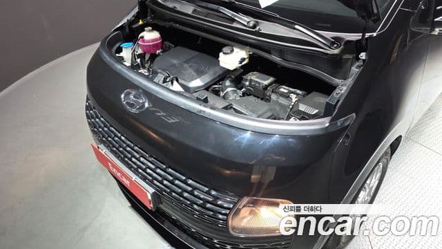 Hyundai Staria 2021 — ფოტო 5/20