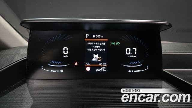 Hyundai Staria 2021 — ფოტო 6/20