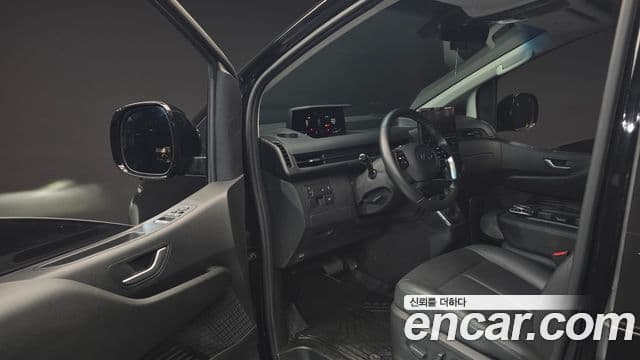 Hyundai Staria 2023 — Şəkil 10/20