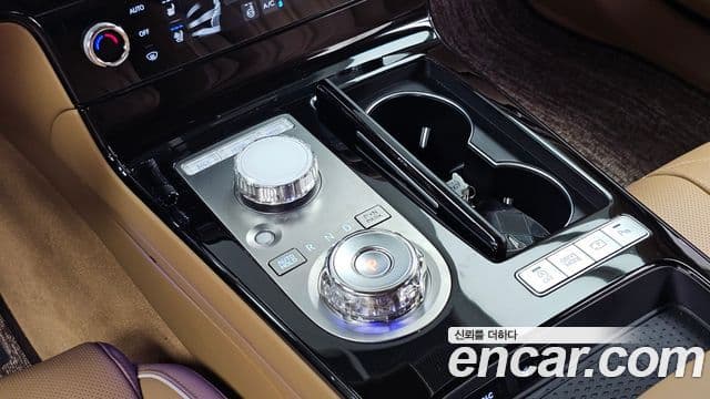 Genesis Electrified G80 2024 — фото 9 из 20