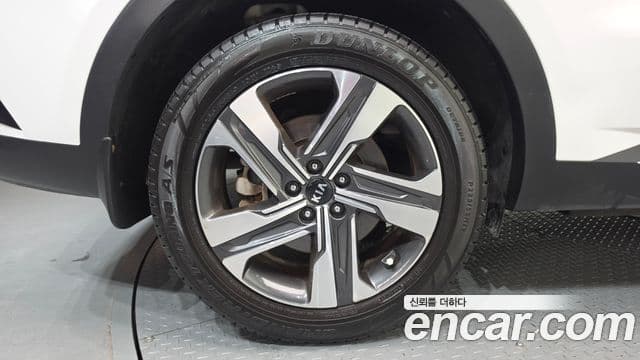 Kia Sorento 2020 — ფოტო 5/20