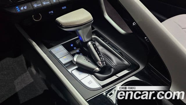 Hyundai Avante 2023 — ფოტო 8/20