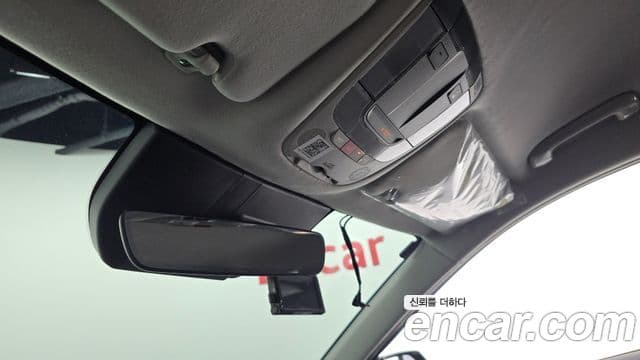 Kia Niro 2025 — Şəkil 20/20