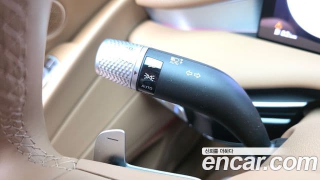 Genesis Electrified G80 2025 — ფოტო 18/20