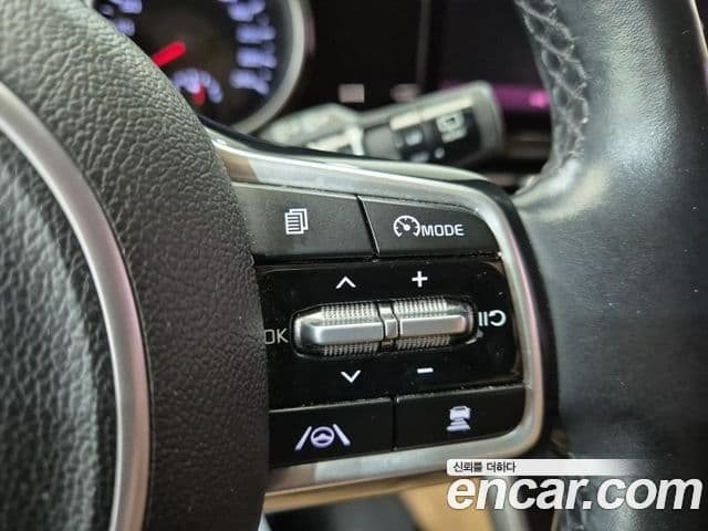 Kia Carnival 2021 — Şəkil 6/18