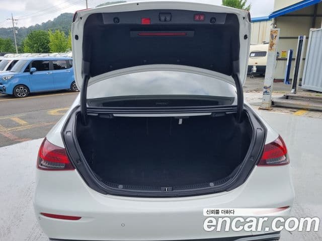 Mercedes-Benz E-Class 2021 — Şəkil 5/19