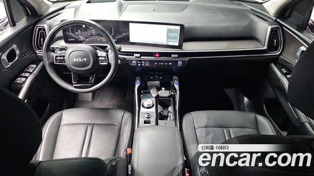 Kia Sorento 2023 — Фото 7/20