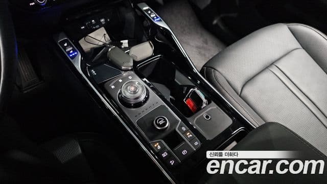 Kia Sorento 2023 — Фото 9/20