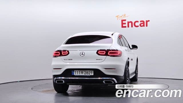 Mercedes-Benz GLC-Class 2023 — Şəkil 4/20