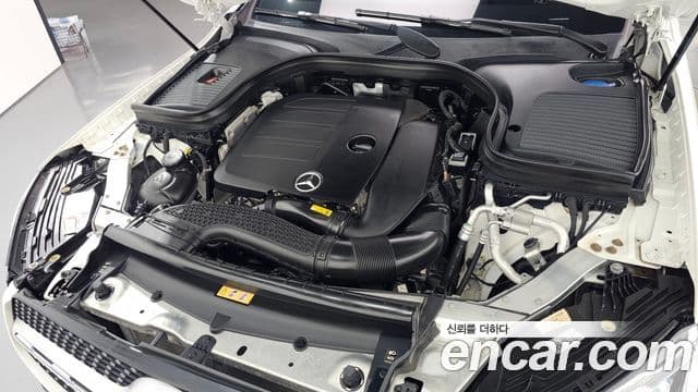 Mercedes-Benz GLC-Class 2023 — Şəkil 6/20