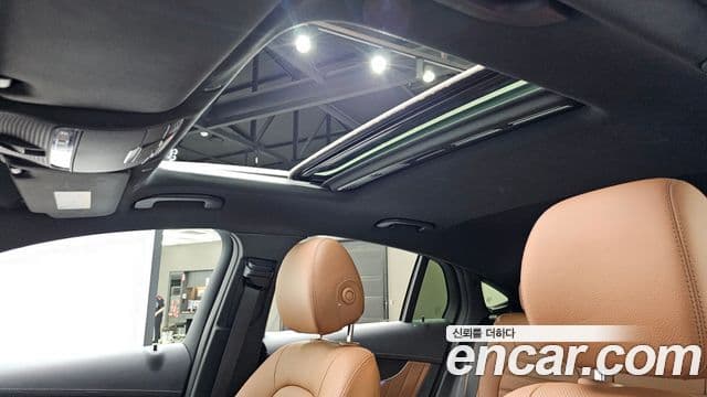 Mercedes-Benz GLC-Class 2023 — Şəkil 15/20