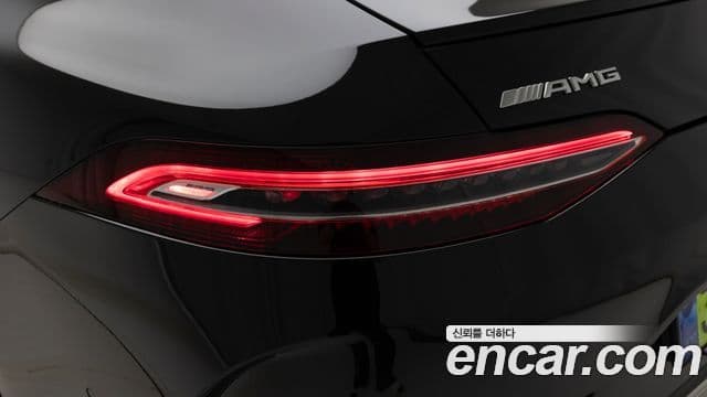 Mercedes-Benz AMG GT 2025 — ფოტო 7/20