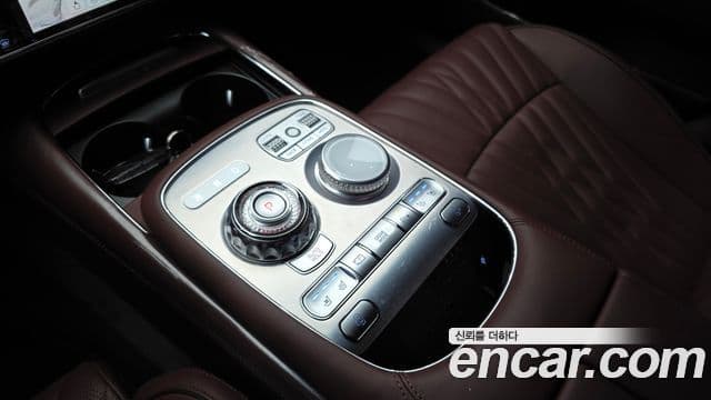 Genesis G90 2022 — ფოტო 9/20