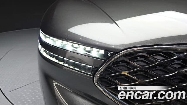 Genesis G90 2022 — Photo 23/34