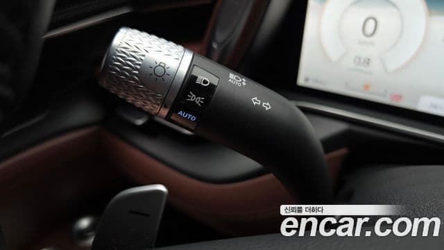 Genesis G90 2022 — Photo 32/34