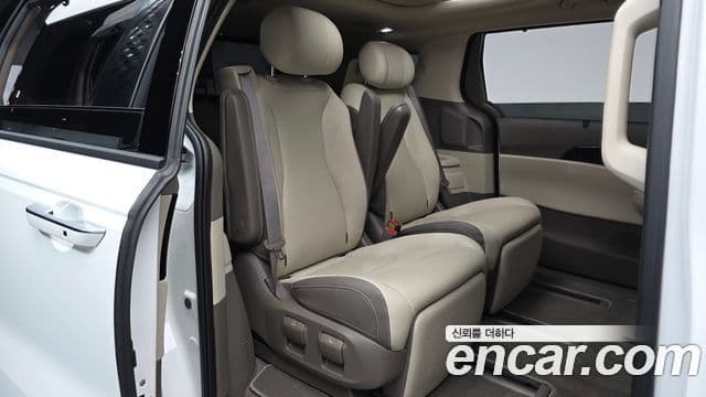 Kia Carnival 2024 — Şəkil 11/20