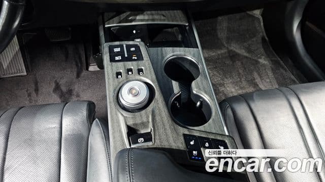 Kia K8 2022 — ფოტო 9/20