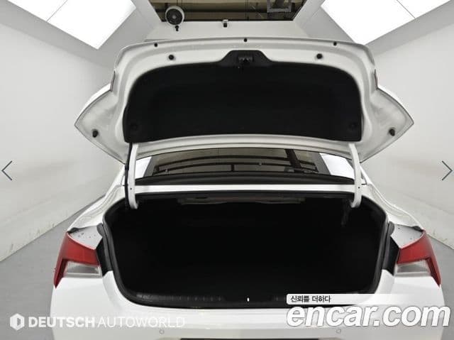 Hyundai Avante 2022 — Şəkil 19/20
