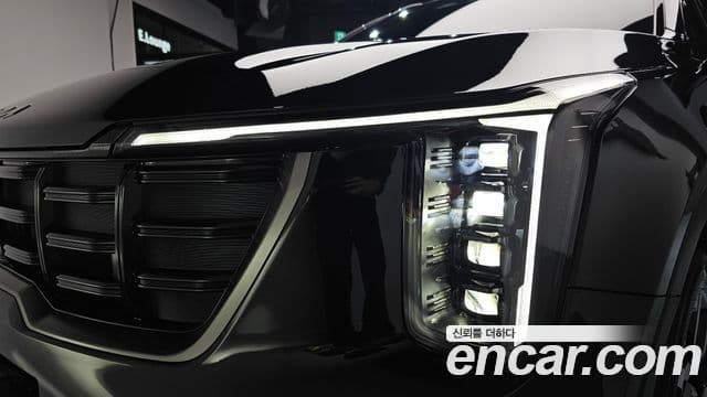 Kia Sorento 2023 — Photo 23/41