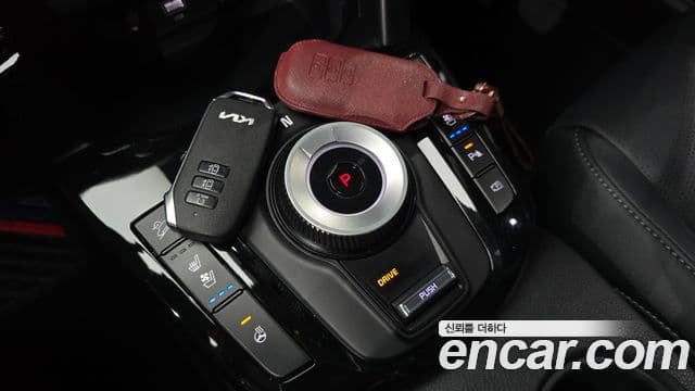 Kia Seltos 2024 — ფოტო 9/20