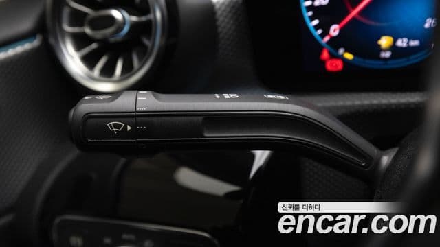 Mercedes-Benz A-Class 2021 — Şəkil 16/19