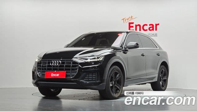 Audi Q7 2021 — Фото 1/20
