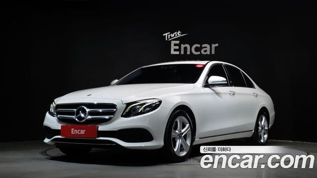 Mercedes-Benz E-Class 2018 — Şəkil 1/20