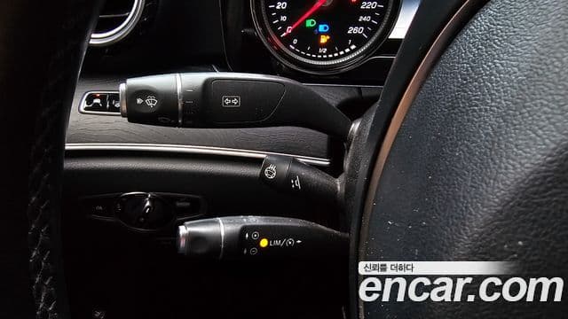 Mercedes-Benz E-Class 2018 — фото 20 из 20