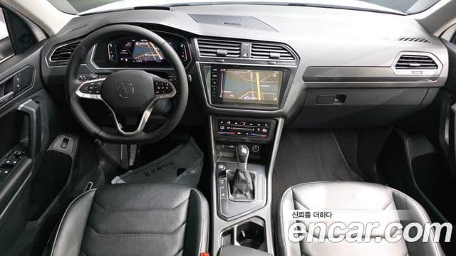 Volkswagen Tiguan 2021 — фото 7 из 20