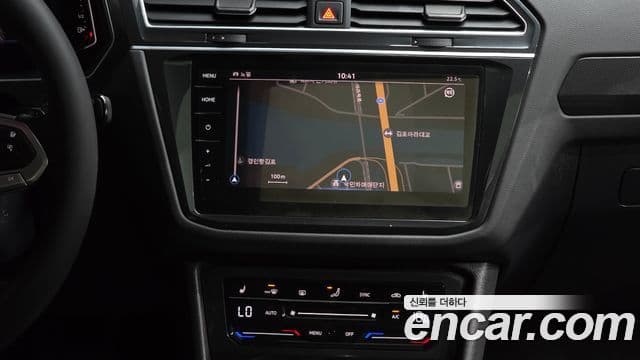Volkswagen Tiguan 2021 — Şəkil 14/20